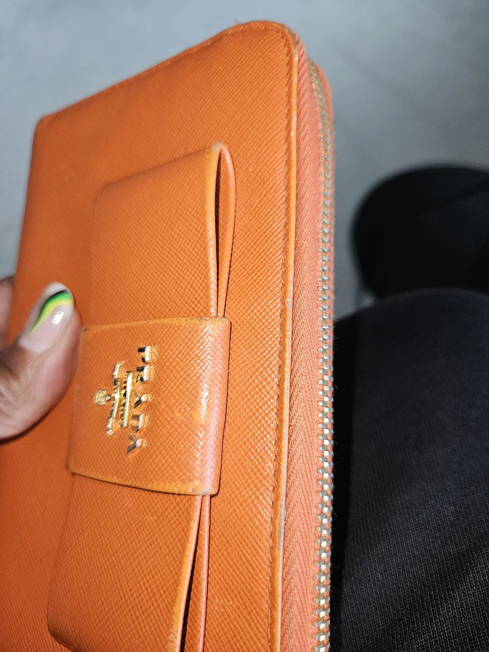 Prada elegant milano